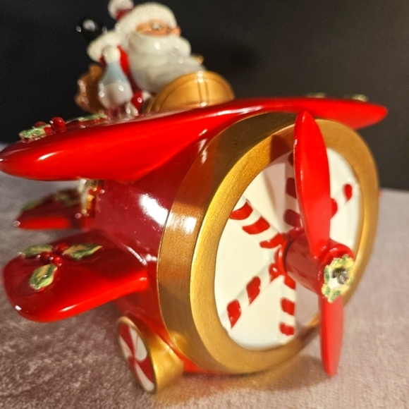 Fitz and Floyd Christmas Santa In Plane Figurine Music Box Holiday Musicals - Picture 3 of 16